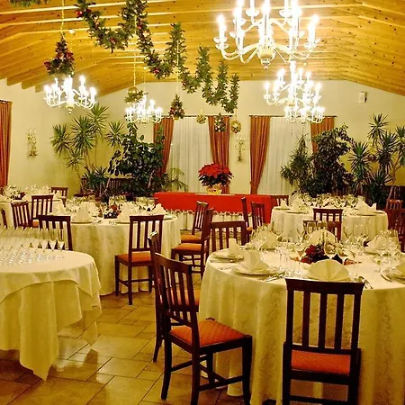 Al Poggio 3* Barghe
