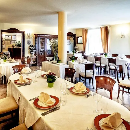 Al Poggio Hotel 3*