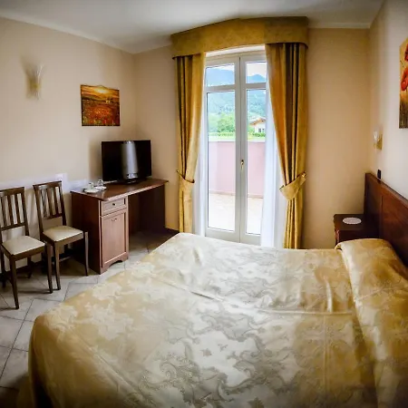 Al Poggio Hotel 3*